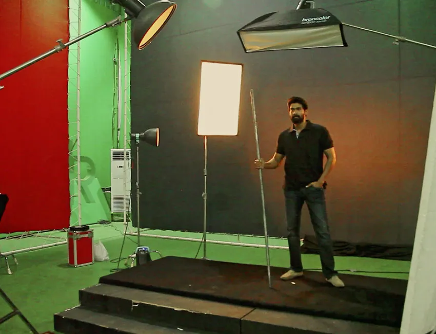 Celebrity & PoliticalCelebrity & Political